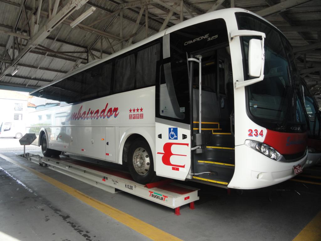 saur_case_trucklift_plataforma2