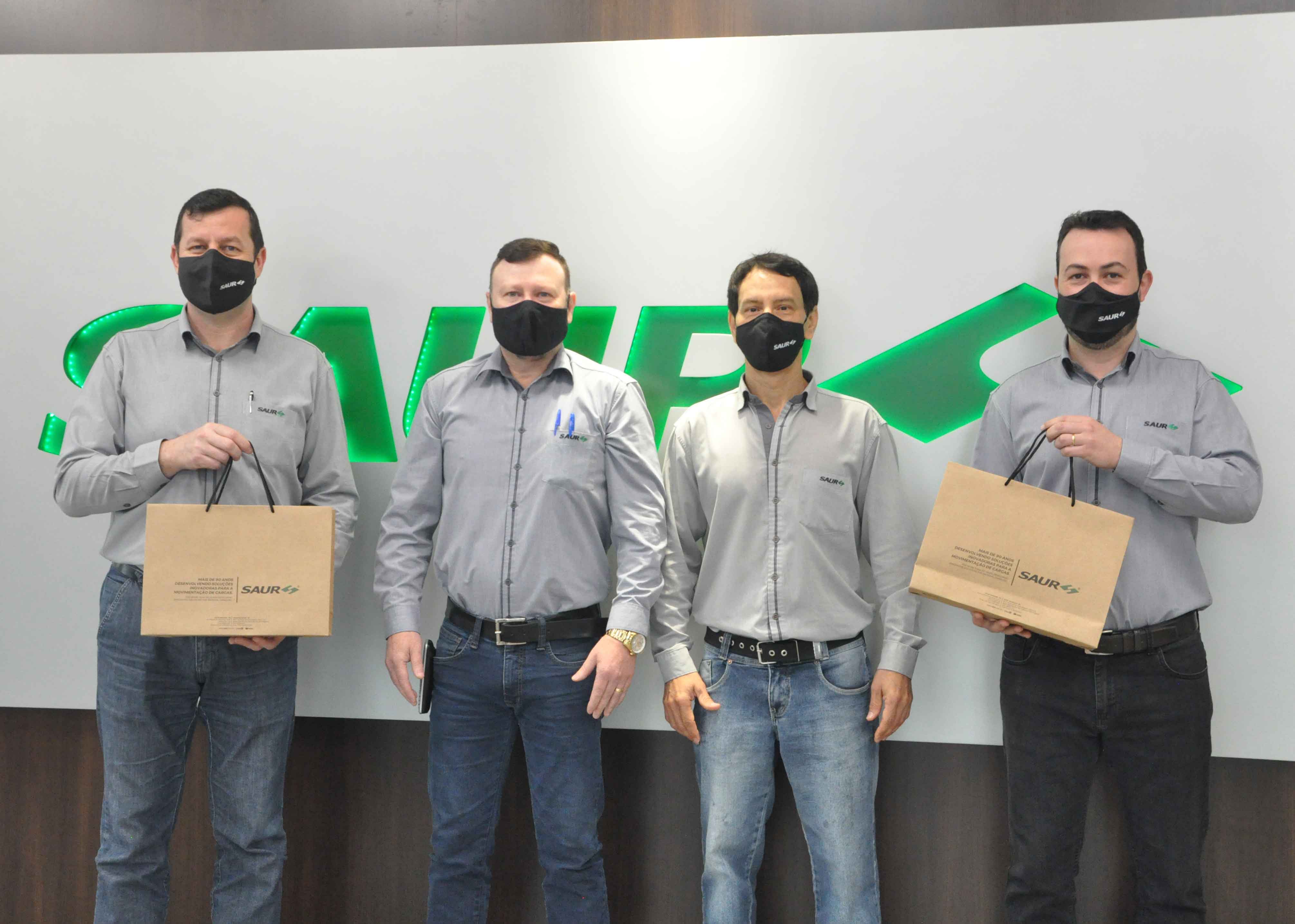 entrega-de-máscaras