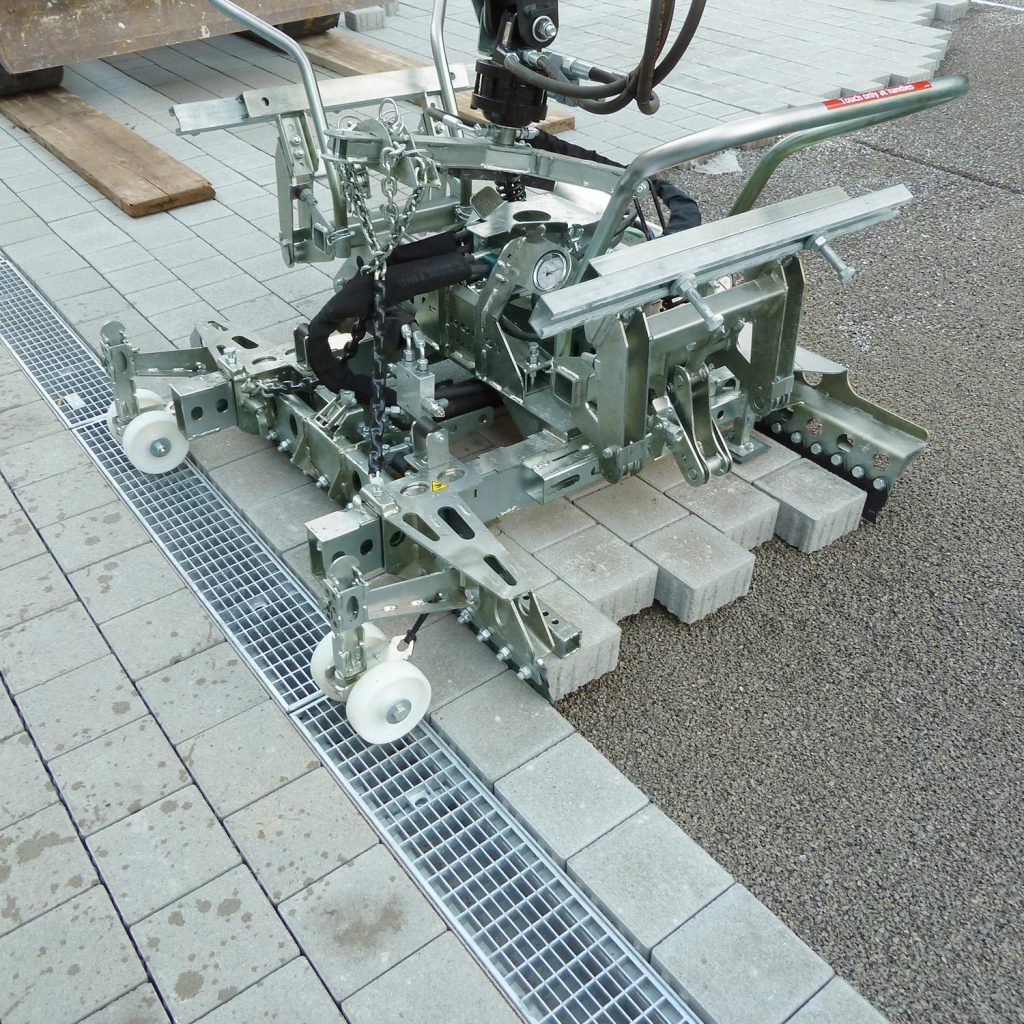 Garra Hidráulica para Instalação de Pavers HVZ-ECO